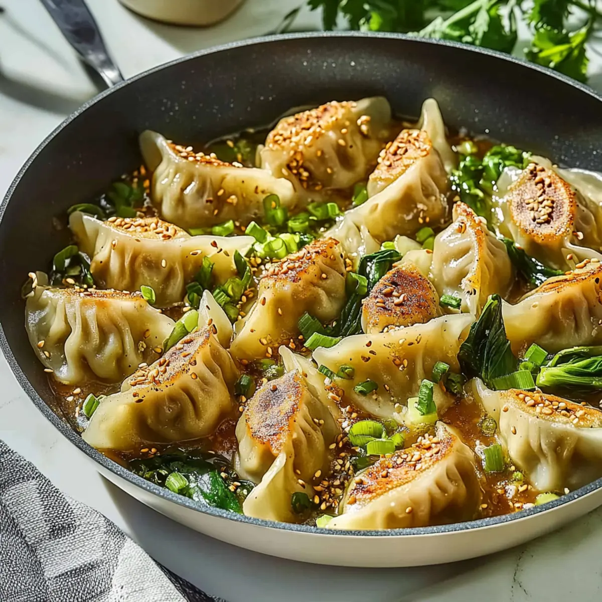 One Pan Dumpling Dinner that will Wow Your Taste Buds 4 554c1374 08a5 4a93 8505