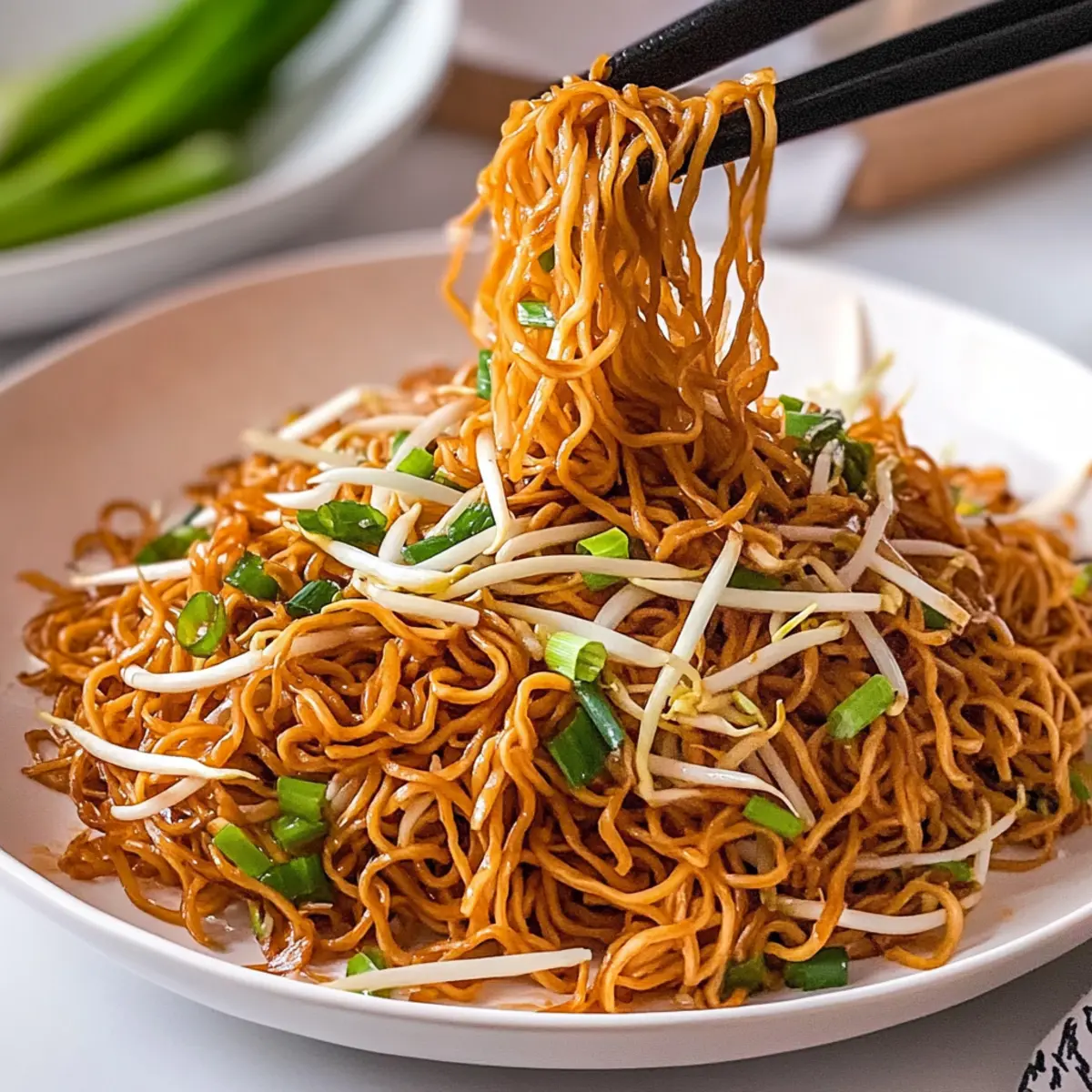 Deliciously Easy Cantonese Chow Mein in Just 15 Minutes 2 ac273c7f a2eb 487a b65f e679e1e46028tr c98nnk